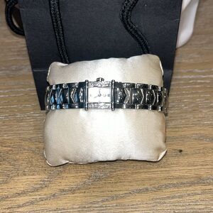 ❤️Authentic Charriol Salebeautiful Silver Women's diamond Bracelet Watch